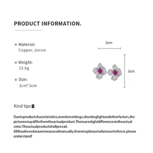 Detailansicht mit Abmessungen und Materialien der eleganten rosa Zirkon-Ohrstecker.