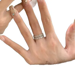 Vintage Zirkon Spitzenring in Silber-Ton minimalistischen Mode-Stil für Frauen