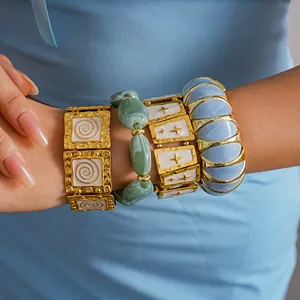 Western Metal Style Star Trapezoid Elastic Bracelet Retro Enamel Marble Pattern Color Block Bangle For Women Niche Jewelry Accessory
