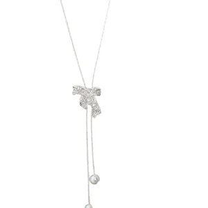 Elegant silver hollow bow pendant necklace with pearls, ins style chic collar chain.