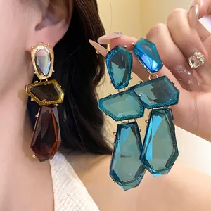 Orecchini Pendenti Geometrici in Resina Irregolare Vintage per Donna Orecchini a Goccia Esagerati Europei con Perno in Argento