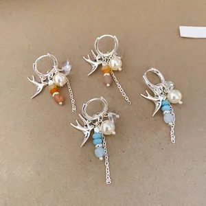 Boucles d'Oreilles Créoles en Cuivre Plaqué Argent Hirondelle Style Coréen avec Perle Artificielle et Gland de Perles en Verre pour Femmes Bijoux de Luxe Légers de Personnalité