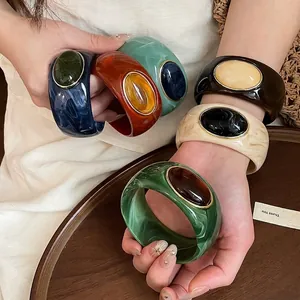 Vintage Acrylic Oval Marble Pattern Bangle Bracelet For Women Geometric Resin Inlaid Alloy Frame Luxury Fashion Retro Jewelry