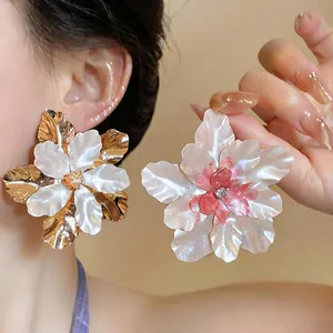 Exaggerated Metal Flower Stud Earrings For Women Sweet Rhinestone Inlaid Gold Pink White Floral Jewelry Gift