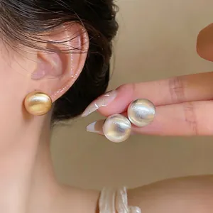 Orecchini a Bottone Tondi Spazzolati Minimalisti Con Perno in Argento Sterling 925 Gioielli in Rame Placcato Oro 18K Regalo da Donna