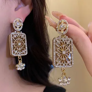 Vintage Baroque Square Hollow Floral Pendant Earrings Luxury Gold Alloy Rhinestone Drop Earrings With Silver Post