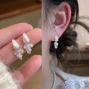 Elegant Copper Zirconia Water Drop Tassel Stud Earrings With Silver Earring Post Simple Fashion Women Luxury Jewelry Accessory