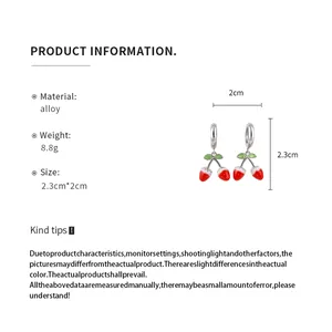 Información detallada de pendientes de fresa esmaltada con dimensiones y material