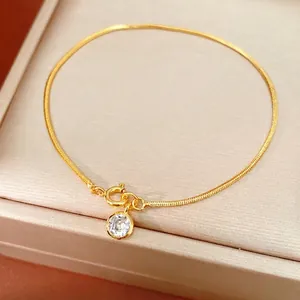 Modernes 18K Vergoldetes Kupfer Rundes Zirkonia Armband Für Damen Elegante Schlangenknochenkette Minimalistischer Modeschmuck