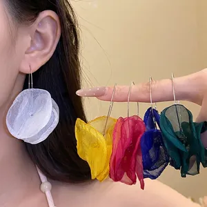 Elegant Chiffon Flower Drop Earrings Forest Style Sweet Fresh Aesthetic Handcrafted Fabric Petal Dangle Earrings For Women Vacation Jewelry
