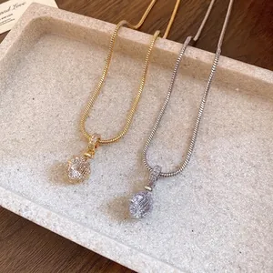 Fashion Round Zirconia Pendant Necklace For Women Copper Gold Silver Plated Snake Chain Elegant Neck Jewelry Gift Item