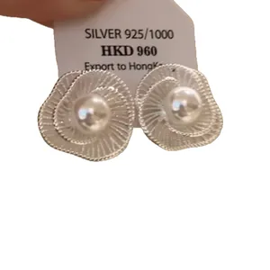 Elegante Ohrstecker aus Sterling-Silber 925 in hohler Blumenform mit Perle für Damen