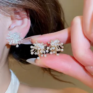 Elegant 18k gold plated zircon pearl firework ear clips jewelry for women accessories
