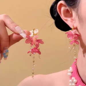 Douces Boucles d'Oreilles Pendantes Fleur en Résine Rose Avec Gland de Perle Artificielle Bijoux Tige en Argent 925