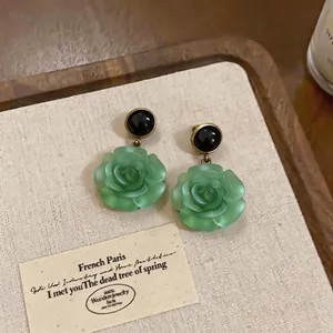 Elegant vintage green resin rose earrings with black cabochon studs for elegant fashion style