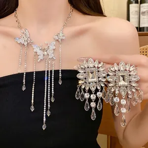 Vintage Luxury Alloy Rhinestone Butterfly Tassel Necklace Earrings For Wedding Banquet Women Jewelry Silver Necklace Set