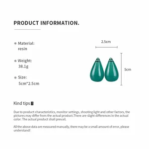 Specifiche dettagliate degli orecchini a goccia in resina verde con dimensioni e dettagli.
