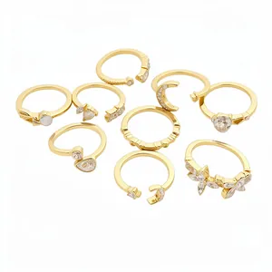 9-teiliges goldenes Ring-Set mit Herz-, Mond- und Schmetterlingsdesign mit Zirkonia