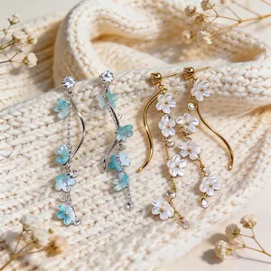Elegant tassel earrings with resin flowers and zircons in Korean style for women