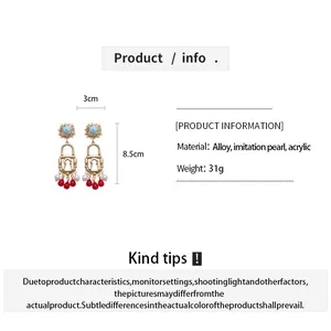 Detailed specifications for vintage lock earrings with pearl tassels and acrylic drops