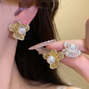 Pendientes de Botón de Flor Hueca Elegantes Con Poste de Plata de Ley 925 Perla Artificial Strass Joyería de Moda Mujer
