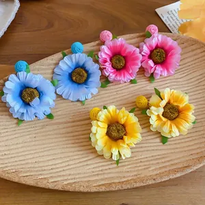 Handgemaakte Stof Bloem Madeliefje Oorknopjes Voor Vrouwen Vakantie Pastorale Stijl Bloemen Ontwerp Oorbellen Sieraden