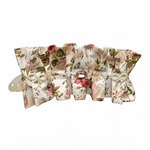 Pince à cheveux banane élégante en tissu floral avec strass et nœud en perles