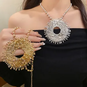 Exquisite sunburst round pendant necklace with bee motif and rhinestones for women