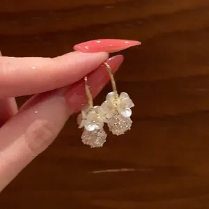 Elegant Gold Tone Flower Drop Earrings With Artificial Pearl Rhinestone Ball Clusters Lightweight Tassel Ear Hooks For Women Jewelry