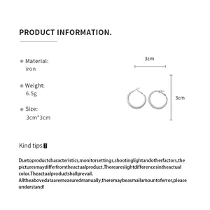 Detail showing earring diameter (3cm), weight (6.5g), and iron material specs.