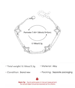 Bracelet trèfle double couche argenté avec étoiles en strass et détails de taille