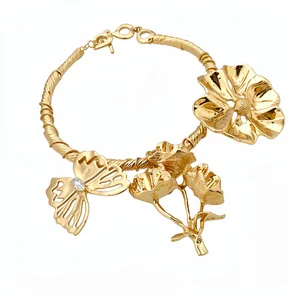 Vintage Gold Blumen Schmetterling Halskette im luxuriösen Palast-Stil für Damen Mode