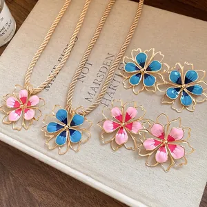 Vintage Enamel Flower Pendant Necklace Earring Set Retro Exaggerated Gold Rope Chain Choker For Women Fashion Jewelry