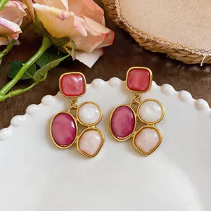 Elegant vintage court style resin drop earrings with pink and white geometric stones
