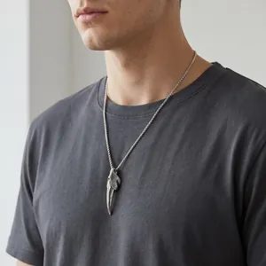 Punk style stainless steel wolf tooth pendant necklace for men hip-hop fashion accessory