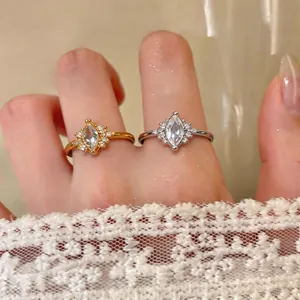 Korean Minimalist Marquise Zirconia Ring For Women Elegant Copper Gold Silver Plated Finger Ring Fashion Jewelry Accessory