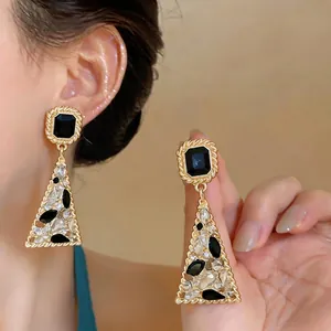 Orecchini a Bottone Vintage Francese Oro Lega Strass Triangolo Geometrico Goccia d'Acqua Con Perno in Argento 925