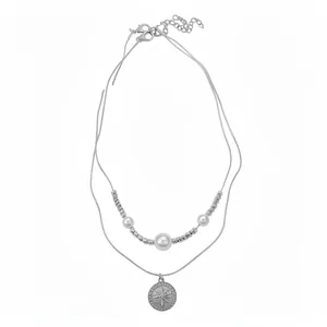 Elegant French style double-layered necklace with star zircon pendant and pearls in silver