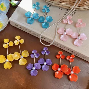 Western Exaggerated Enamel Flower Drop Earrings For Women Fashion Jewelry Artificial Pearl Decoration Long Floral Pendant Earrings