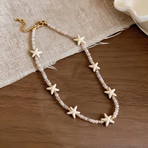 Handgemaakte zeester kralenketting met matte glazen stenen voor strand vakantie