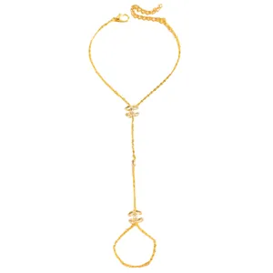 Bracelet bague élégant doré avec accents en cristal marquise et boucle de doigt ajustable