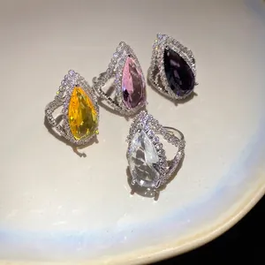 Elegant luxury teardrop zircon rings set in multiple colors for women fashion hand jewelry