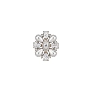 Elegant 14k gold plated ring with vintage pearl and marquise zircon floral pattern