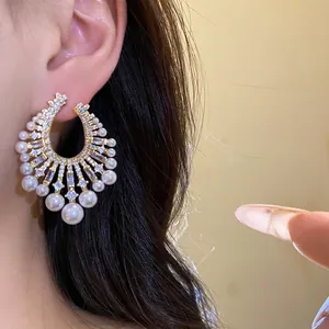Elegant silver needle earrings with pearls and zircons in French retro palace style