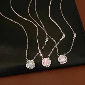 Fashion Rotating Flower Pendant Necklace Copper Inlaid Zirconia Clavicle Chain Luxury Elegant Jewelry Gift For Women Silver Tone