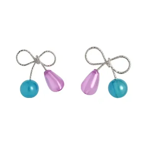Eleganti orecchini a perno con fiocco in argento, perla blu e goccia in resina viola
