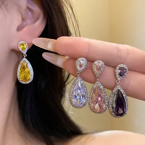 Lussuosi Orecchini Pendenti a Goccia d'Acqua in Rame con Zirconia e Perno in Argento Sterling 925 Gioielli Geometrici Eleganti da Donna
