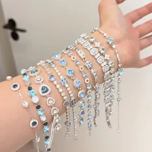 Bracelet Français de Luxe Léger avec Strass Cœur Fleur pour Femme Bijoux en Cuivre Doux Style Coréen Élégant Cadeau Bracelet