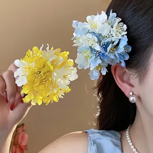 Sweet Cloth Flower Alligator Hair Clip For Women Elegant Vacation Style Fabric Flower Hairpins Fashion Headwear Accessories