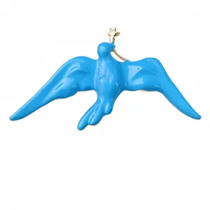 Elegant blue enamel swallow brooch with gold star detail vintage style for women fashion